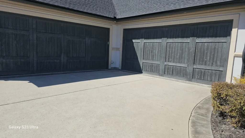 Wood Garage Door Staining in Carrollton