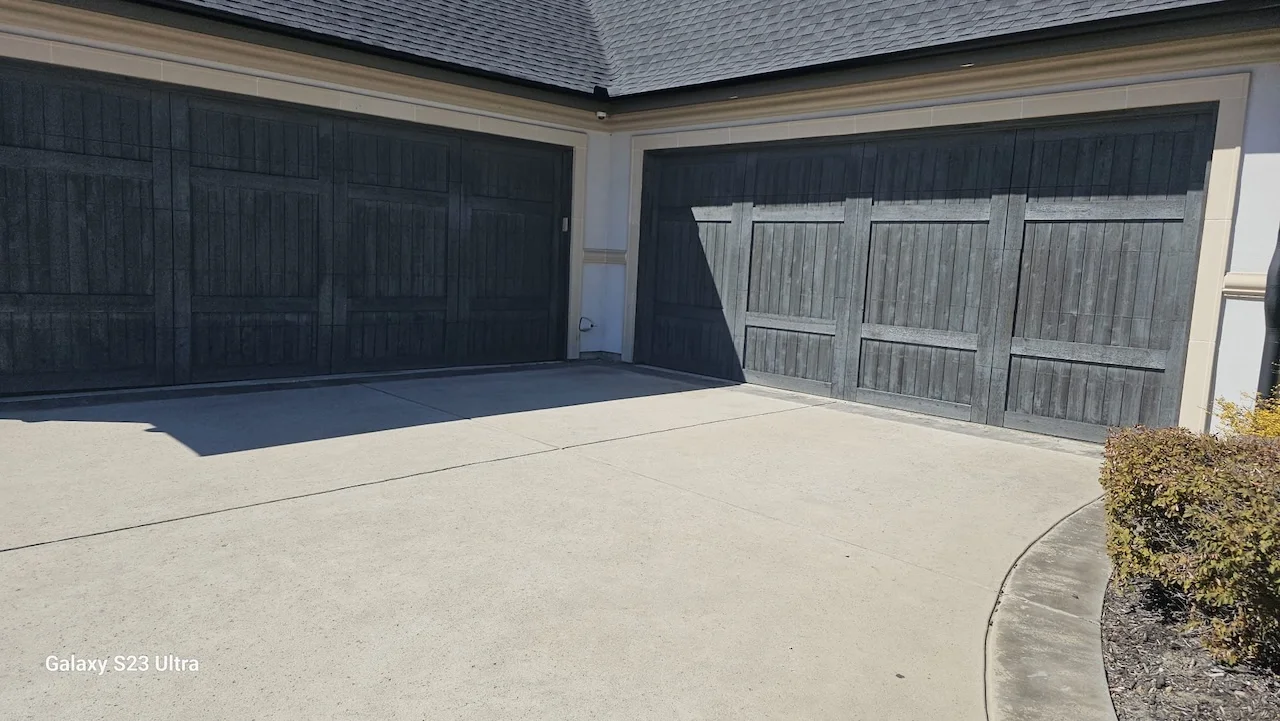Wood Garage Door Staining in Carrollton
